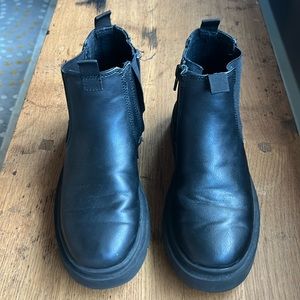 Zara | Pull On Black Boots